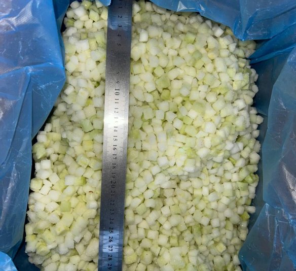 Дыня кубик